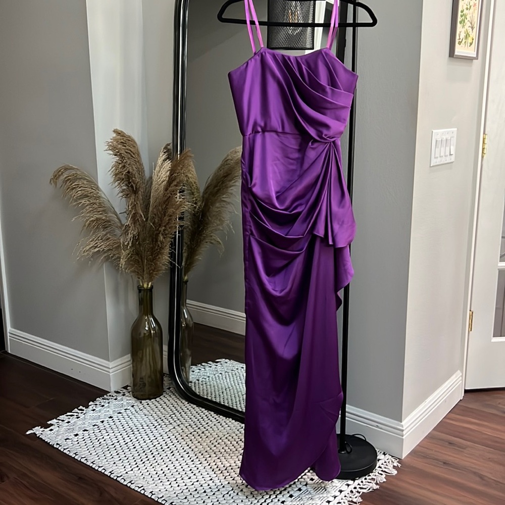 BCBG Max & Cleo strapless purple formal dress with slit
